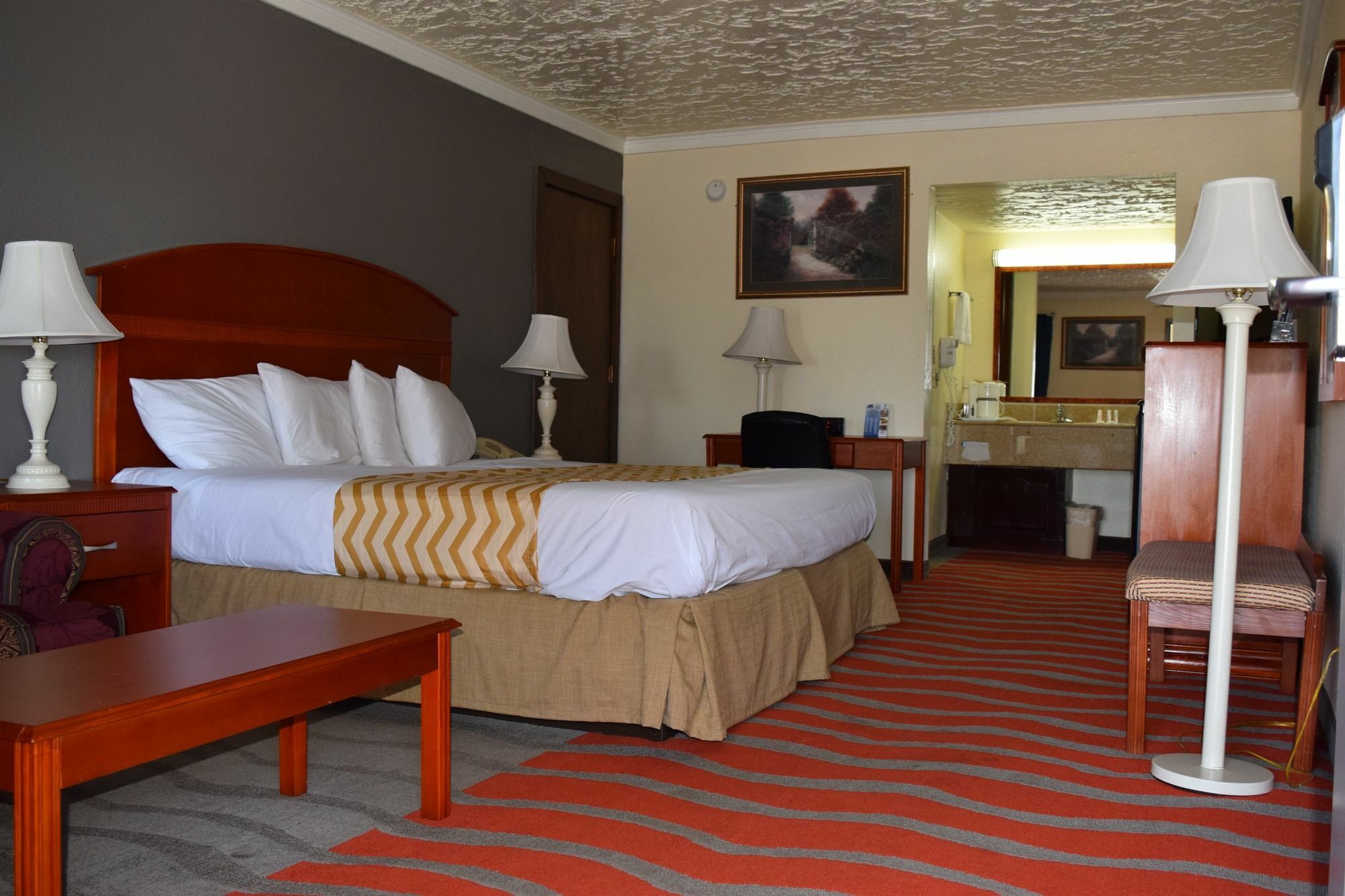 Travelodge Inn & Suites By Wyndham Norman Extérieur photo